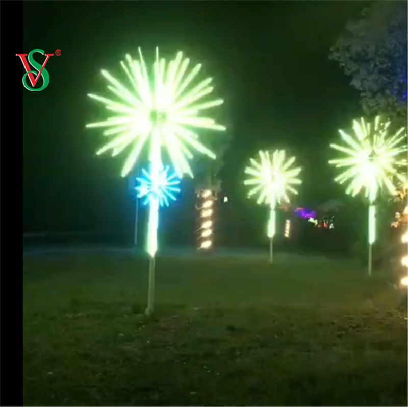 2.5M 3M Led per esterni Decorazione natalizia 12V RGB Fuochi d'artificio Albero Motivo Luce per strada
