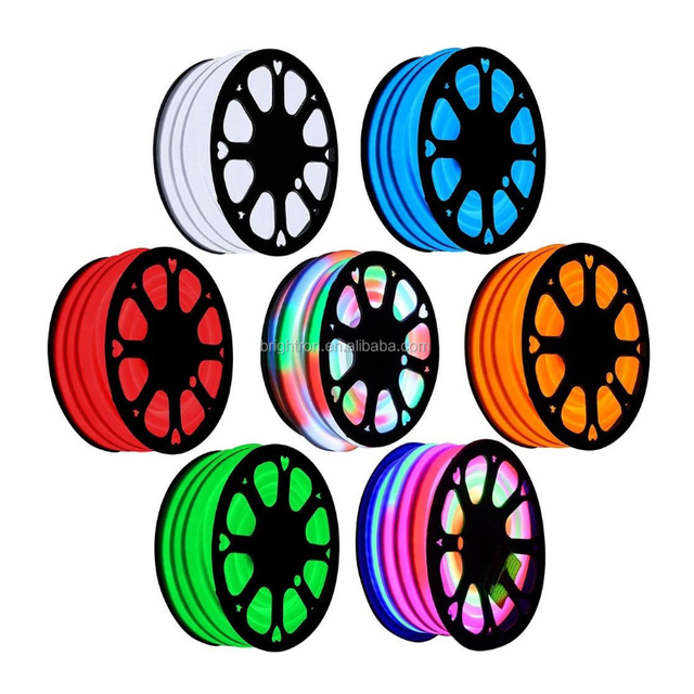 Striscia E Luce Della Corda