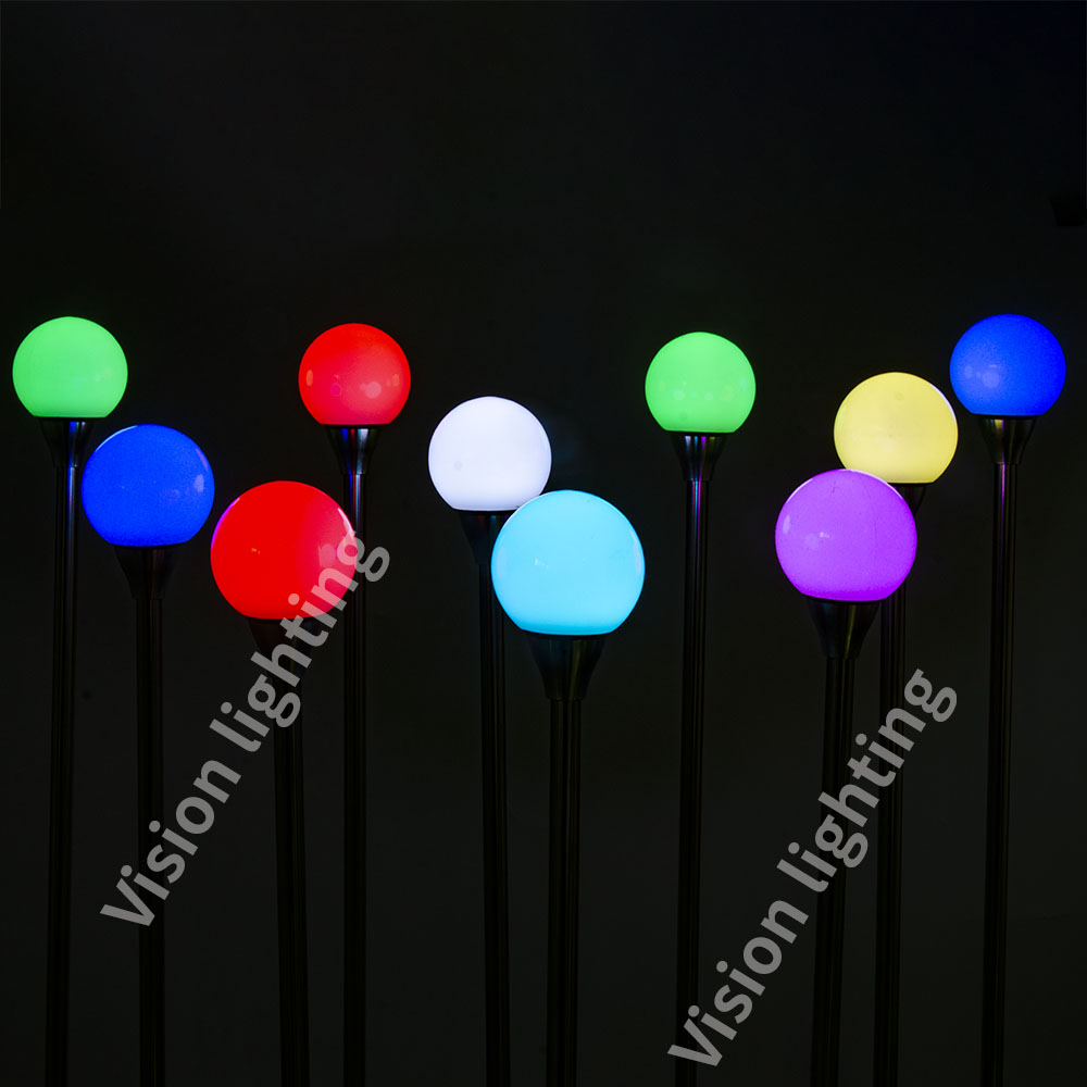 Luci a sfera inserite al piano terra a LED in acrilico a colori SPI RGB a colori per la decorazione del paesaggio esterno