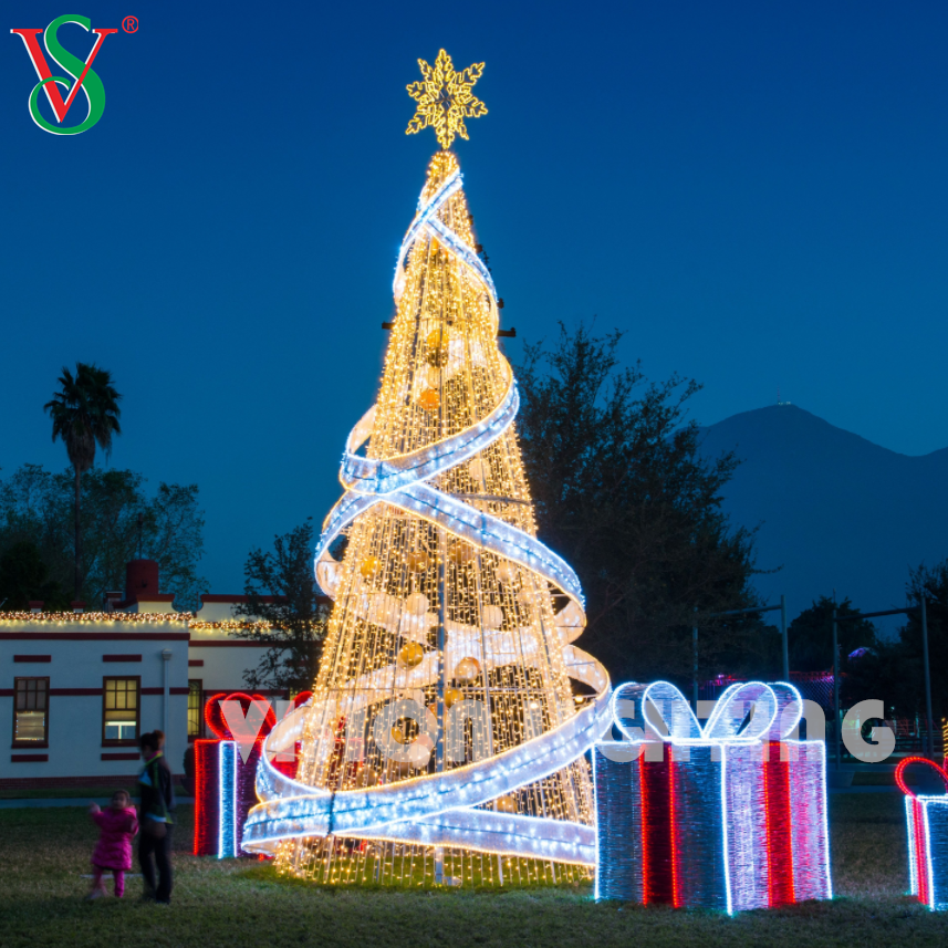 L'illuminazione decorativa per albero di Natale all'aperto a outdoor per quadrati, eventi e display commerciali