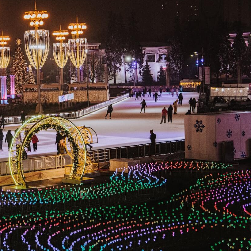 Lampada da paesaggio per esterni con montaggio a terra con colonna in acrilico DMX/SPI RGB