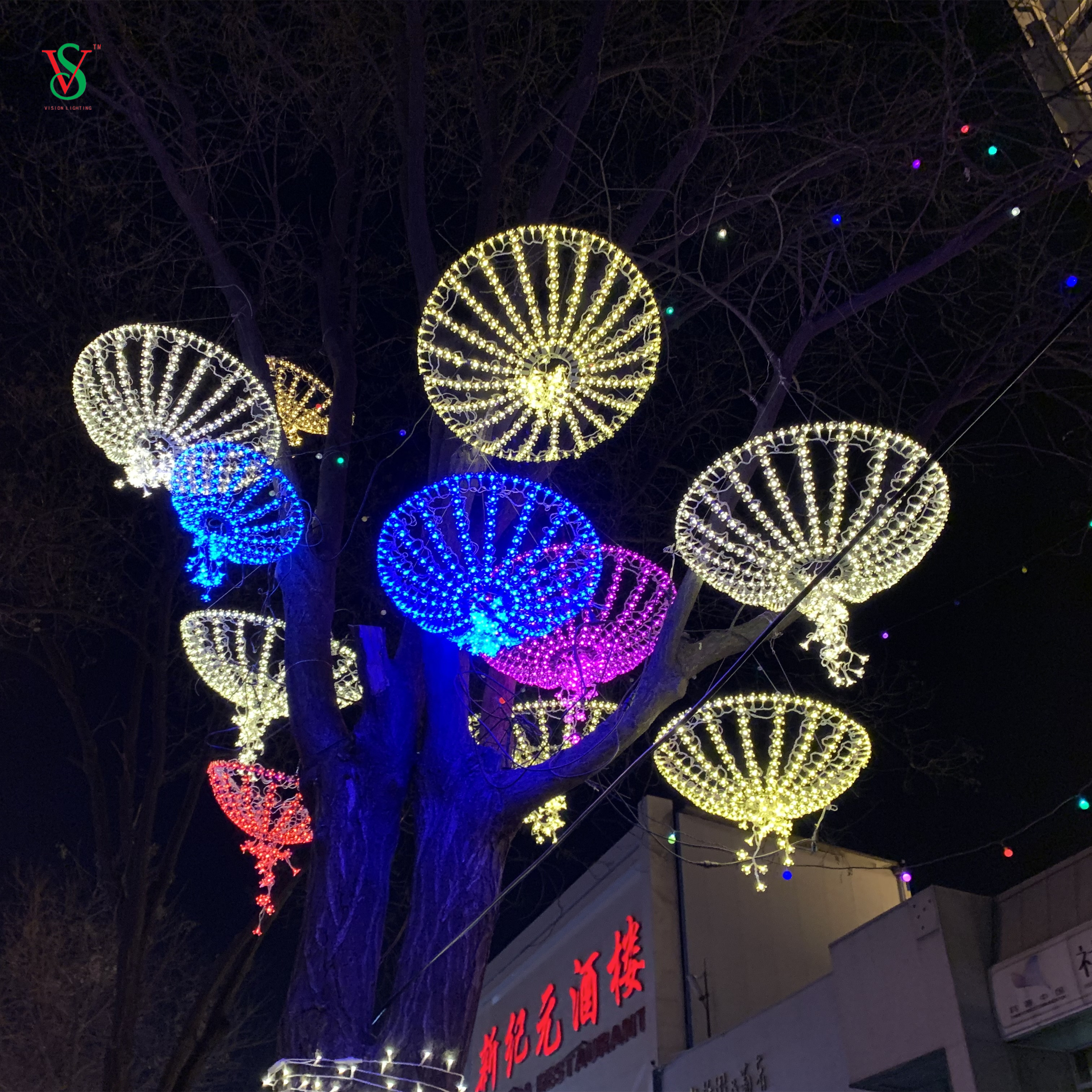 Luce animata per decorazione stradale natalizia LED Sakura Umbrella Motif Light 