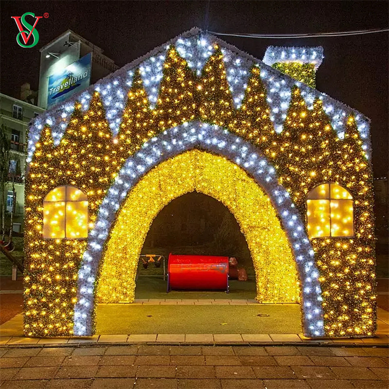 Grande luce LED 3D a forma di casa di pan di zenzero per esterni per spettacoli di luci natalizie